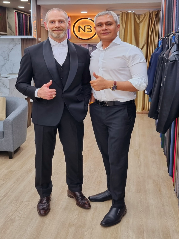 Bespoke Men's Suit Style 4
